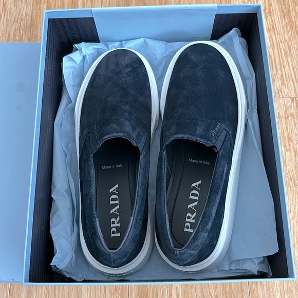 Prada navy blue slip ons new with box - Picture 2 of 5